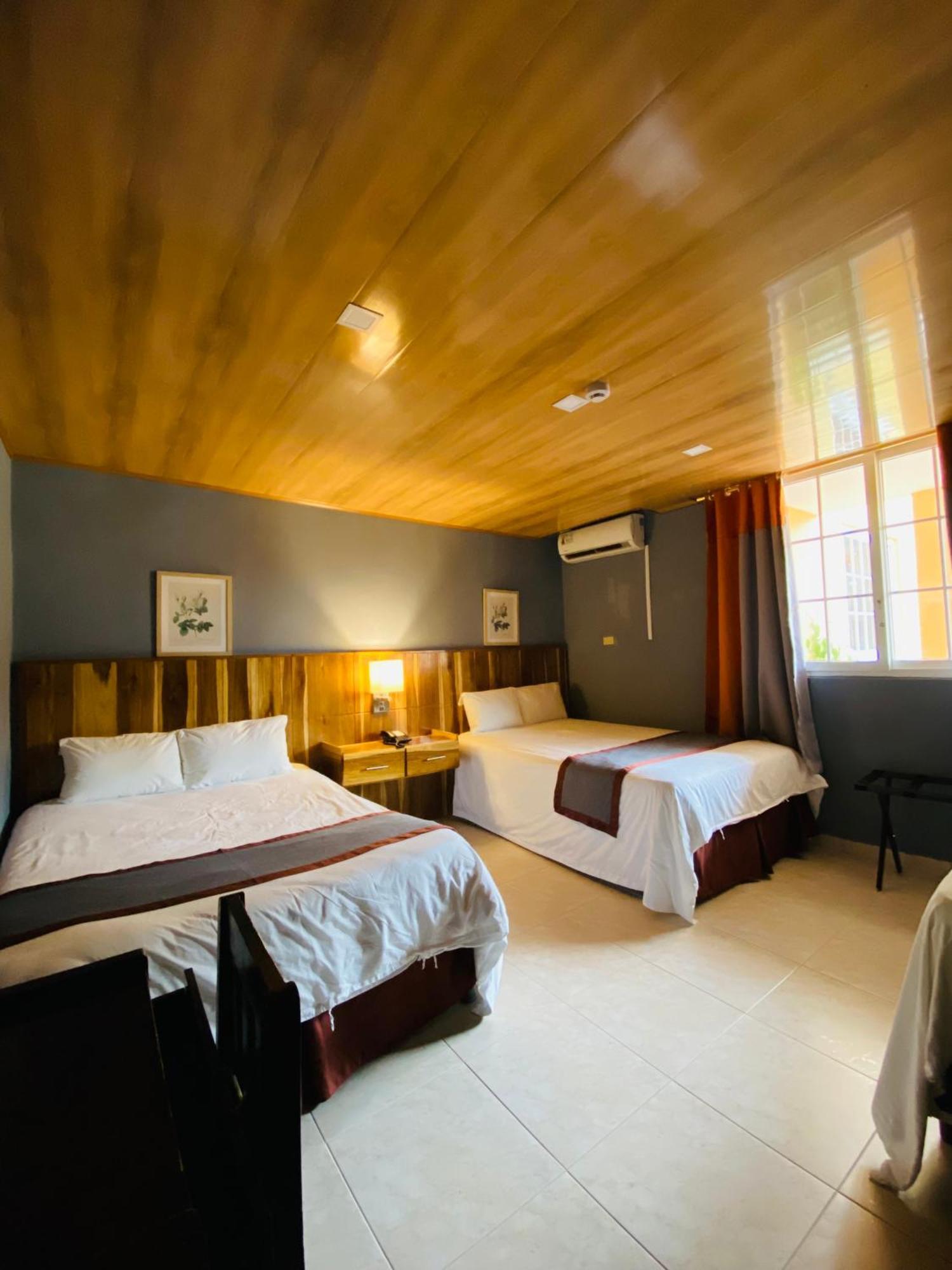Hotel Guacamaya เปโนโนเม ภายนอก รูปภาพ